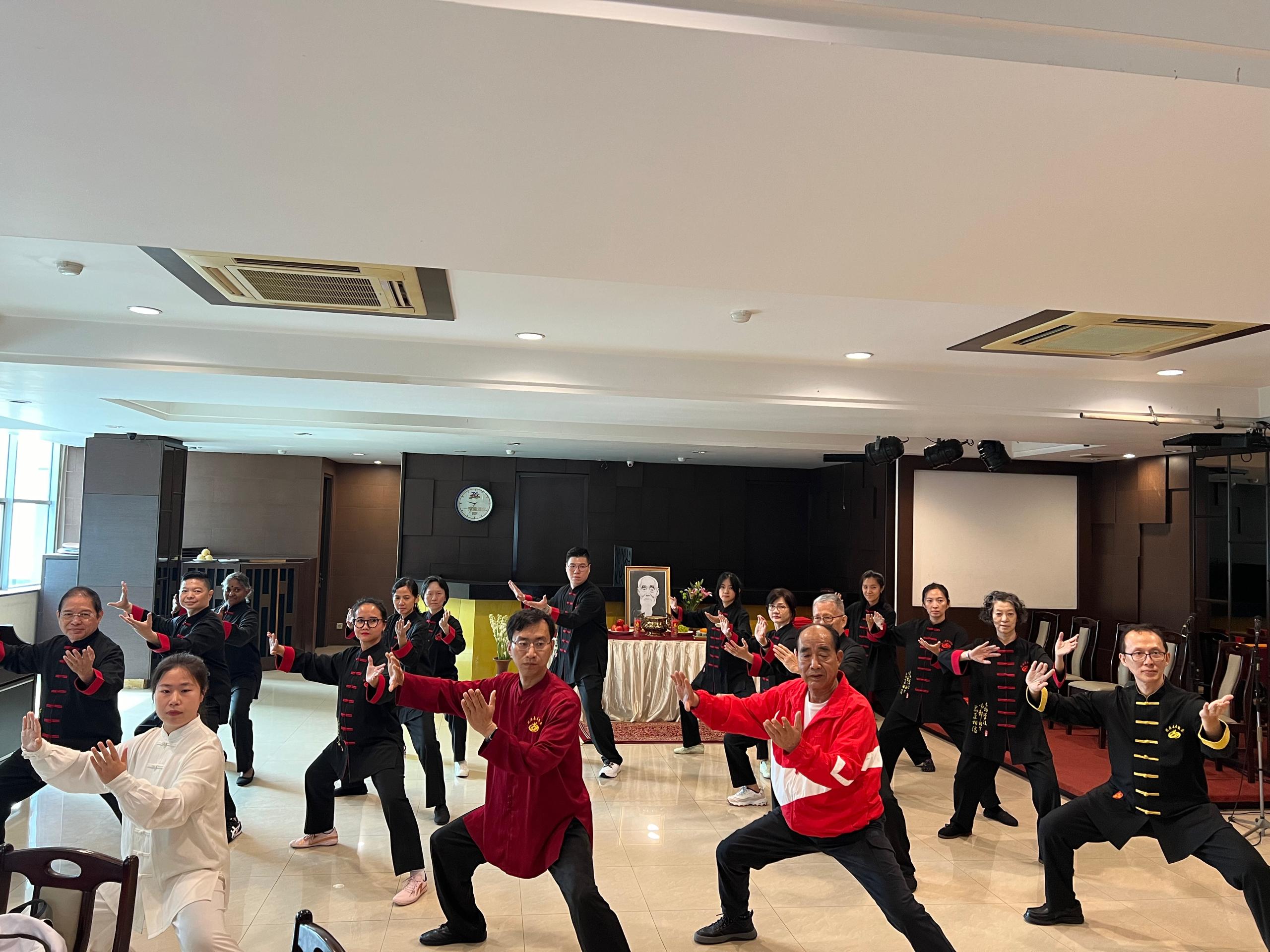 Premalatha in a Chen-style tai chi practice session
